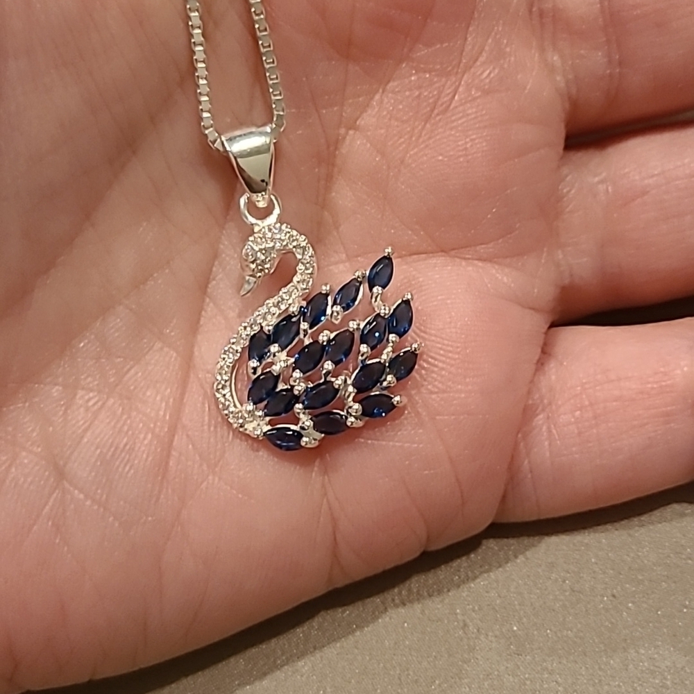 Blue swan cubic zirconia sterling silver necklace - Picture 2 of 5
